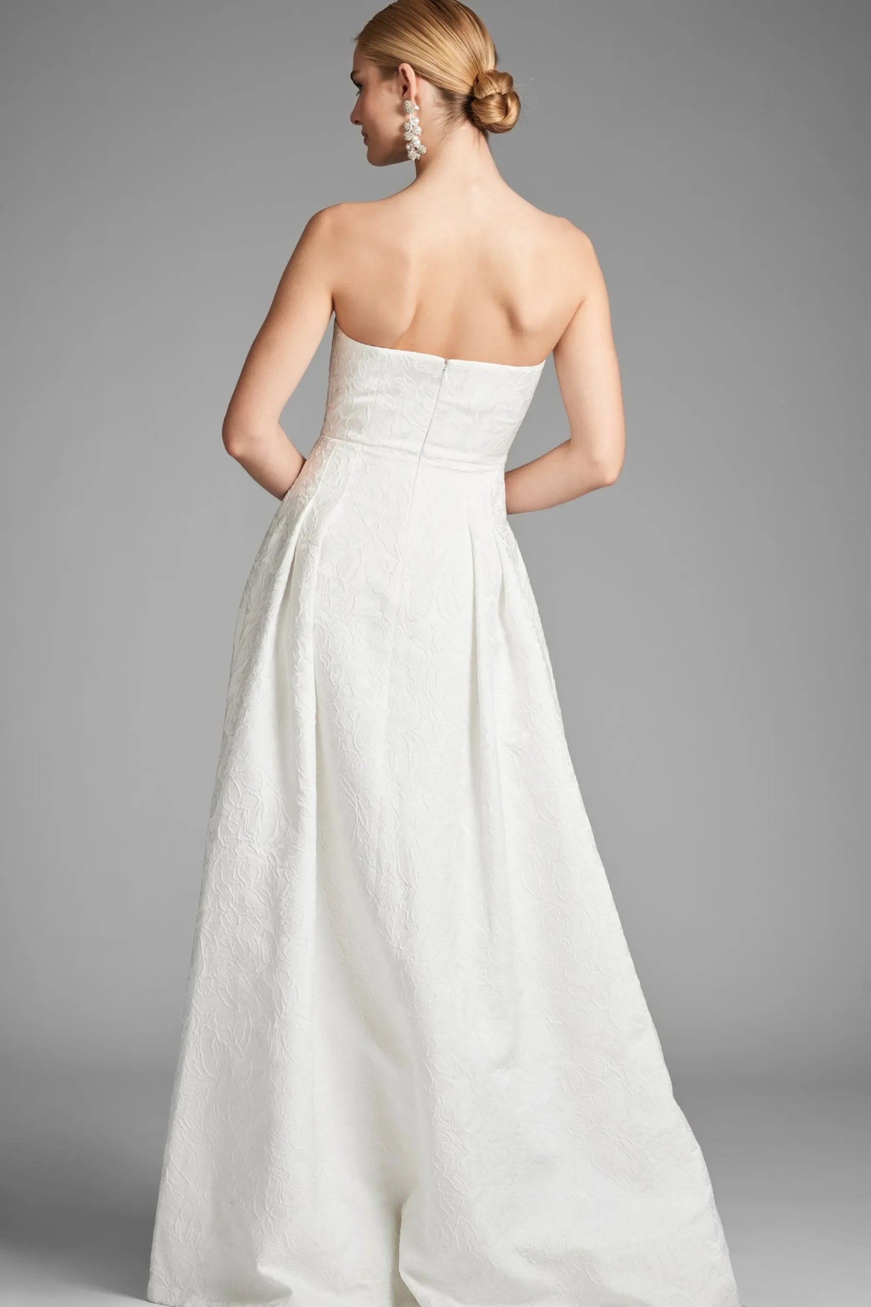 Discount Sachin & Babi Belle Gown - Ivory