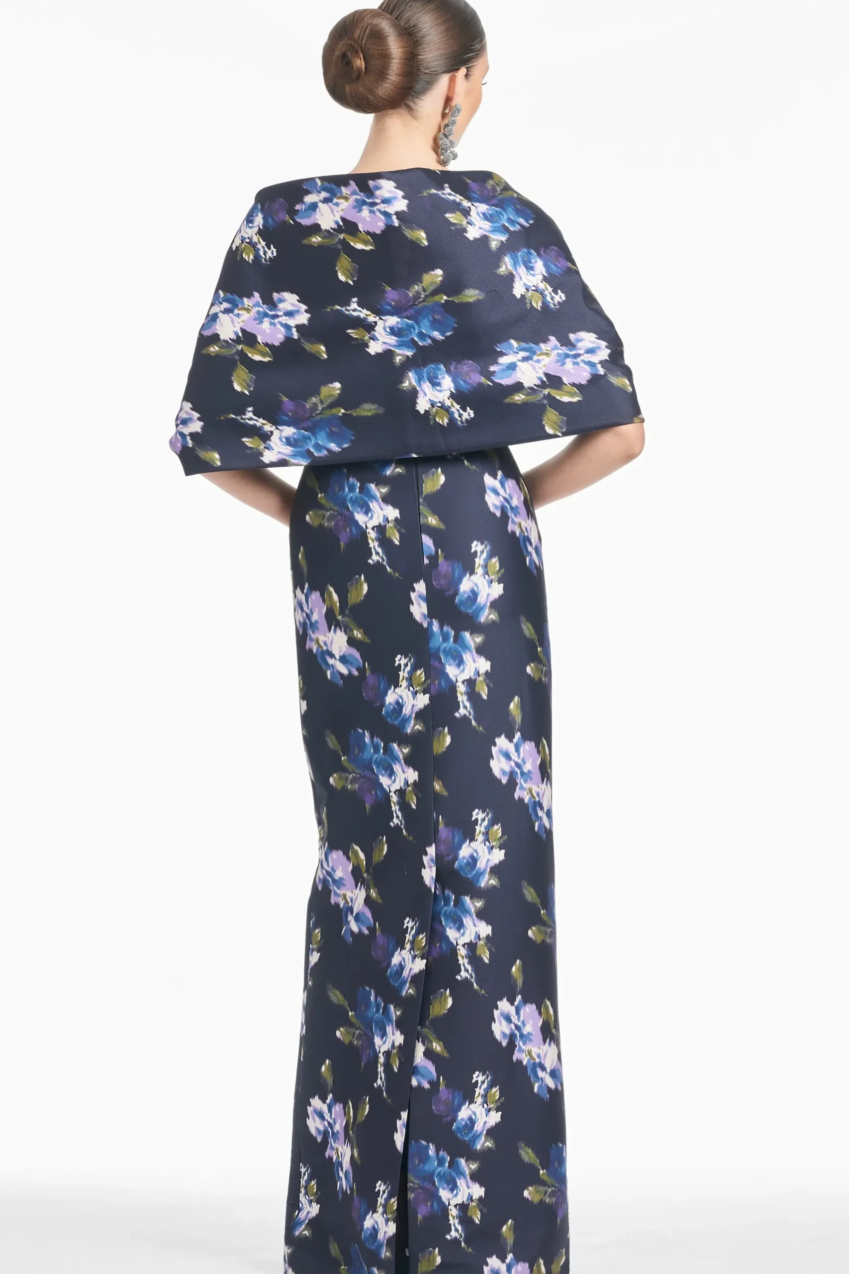 Fashion Sachin & Babi The Hug Shawl - Midnight Corsage Midnightcorsage